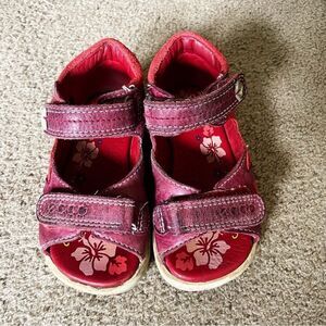 Ecco Baby/ Toddler Girls Red Walking Learning Sandals Ankle Support Size 7